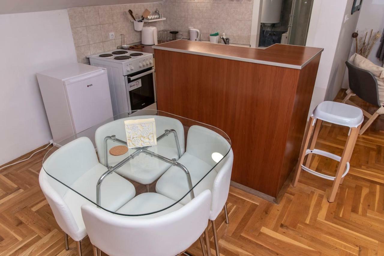 Piccolo Studio Belgrade,Crveni Krst Εξωτερικό φωτογραφία
